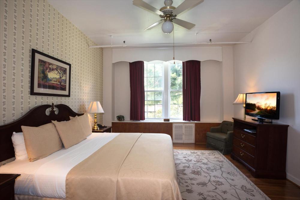 Green Park Inn Blowing Rock Exterior photo